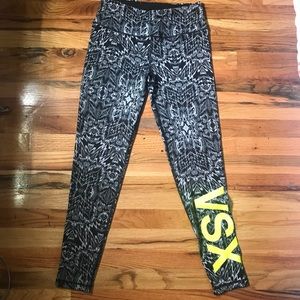 Victoria Secret Leggings ✨